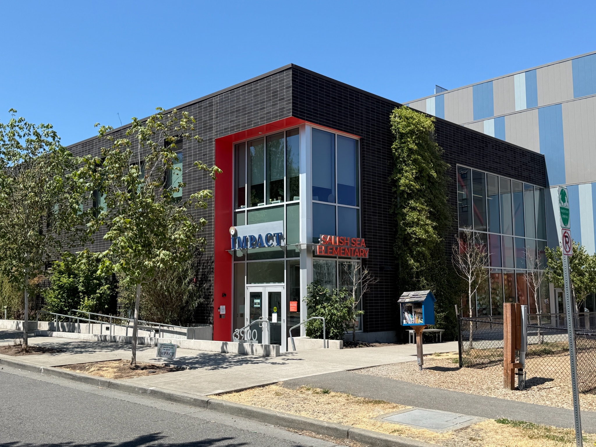 Salish Sea Elementary school concrete construction